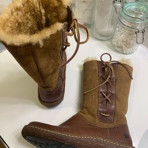 Gorgeous leather lace up boots